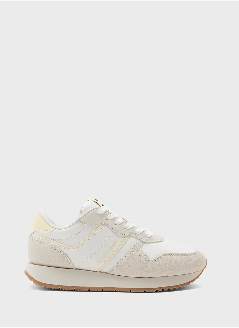 تومي جينز Eva Lace Up Low Top Sneakers