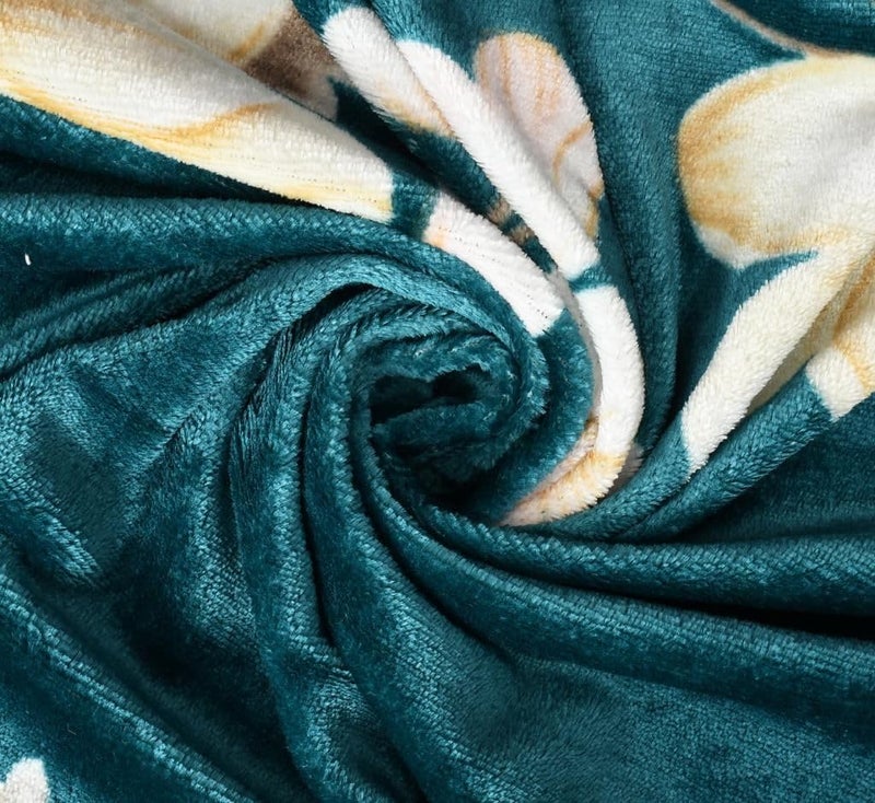 SHOMES SHOMES Presents Luxurious FlannelWarm King Size Elastic Fitted Double Bedsheet Fully Elasticized with 2 Pillow Covers Green  - Image 2