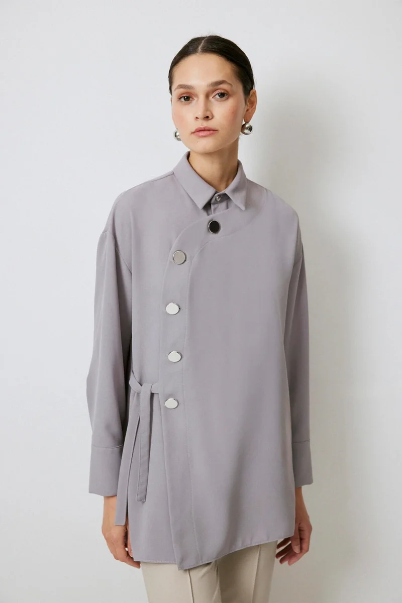توتشي Asymmetric Cut Crepe Shirt