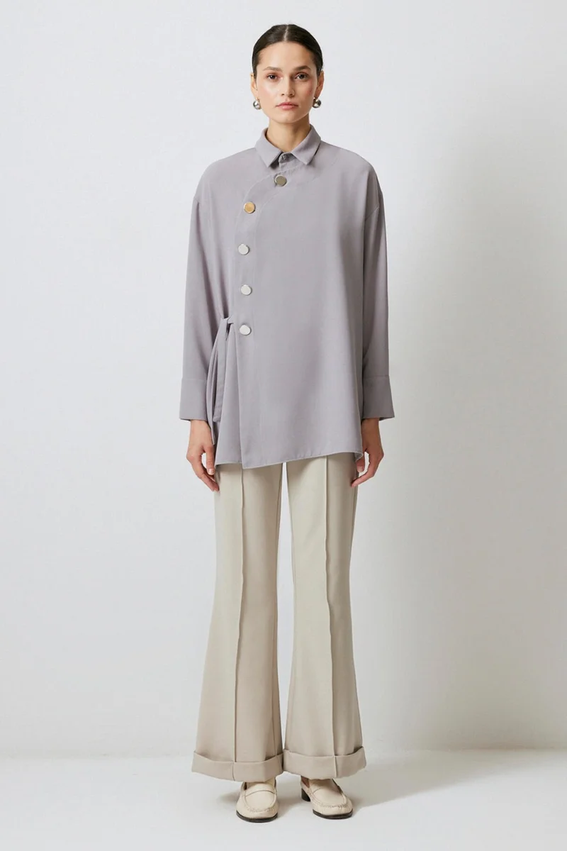 توتشي Asymmetric Cut Crepe Shirt