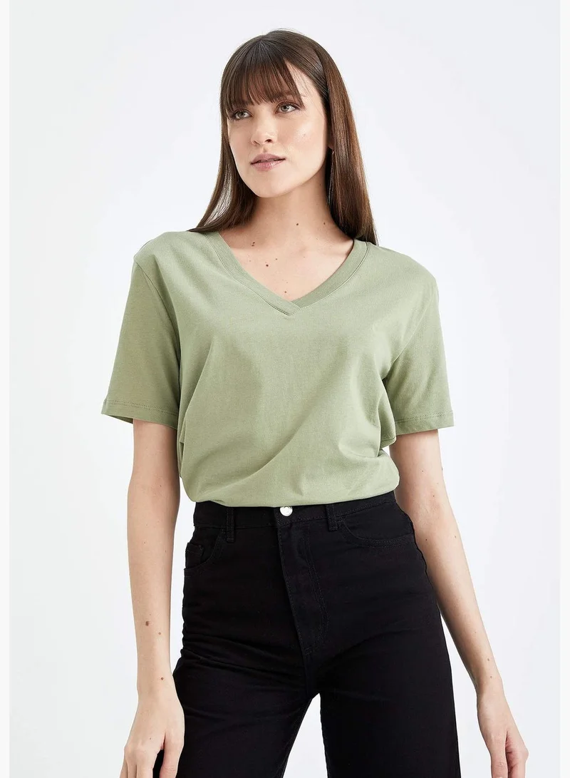 DeFacto Regular Fit V Neck Short Sleeve T-Shirt