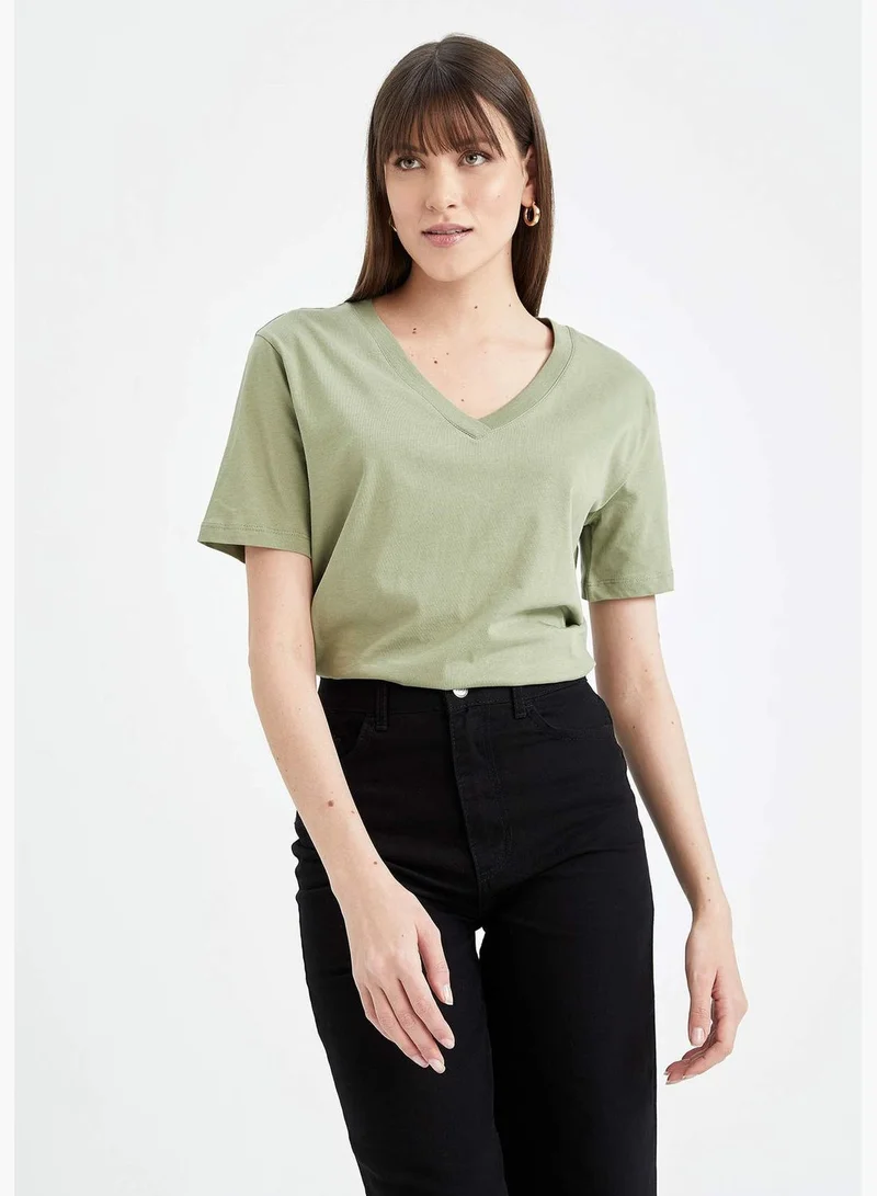 DeFacto Regular Fit V Neck Short Sleeve T-Shirt