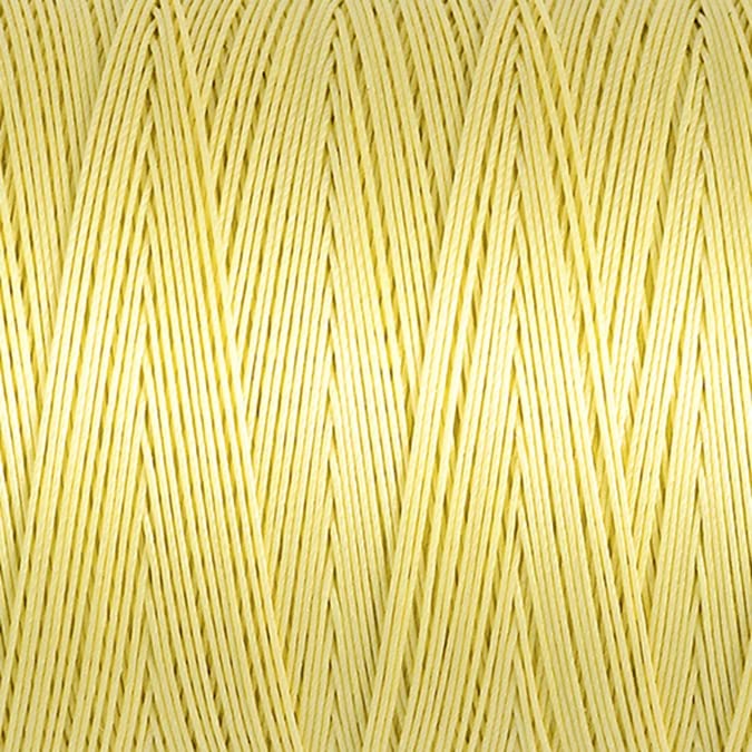 Gutermann Quilting Thread 220yd, Canary - Image 2