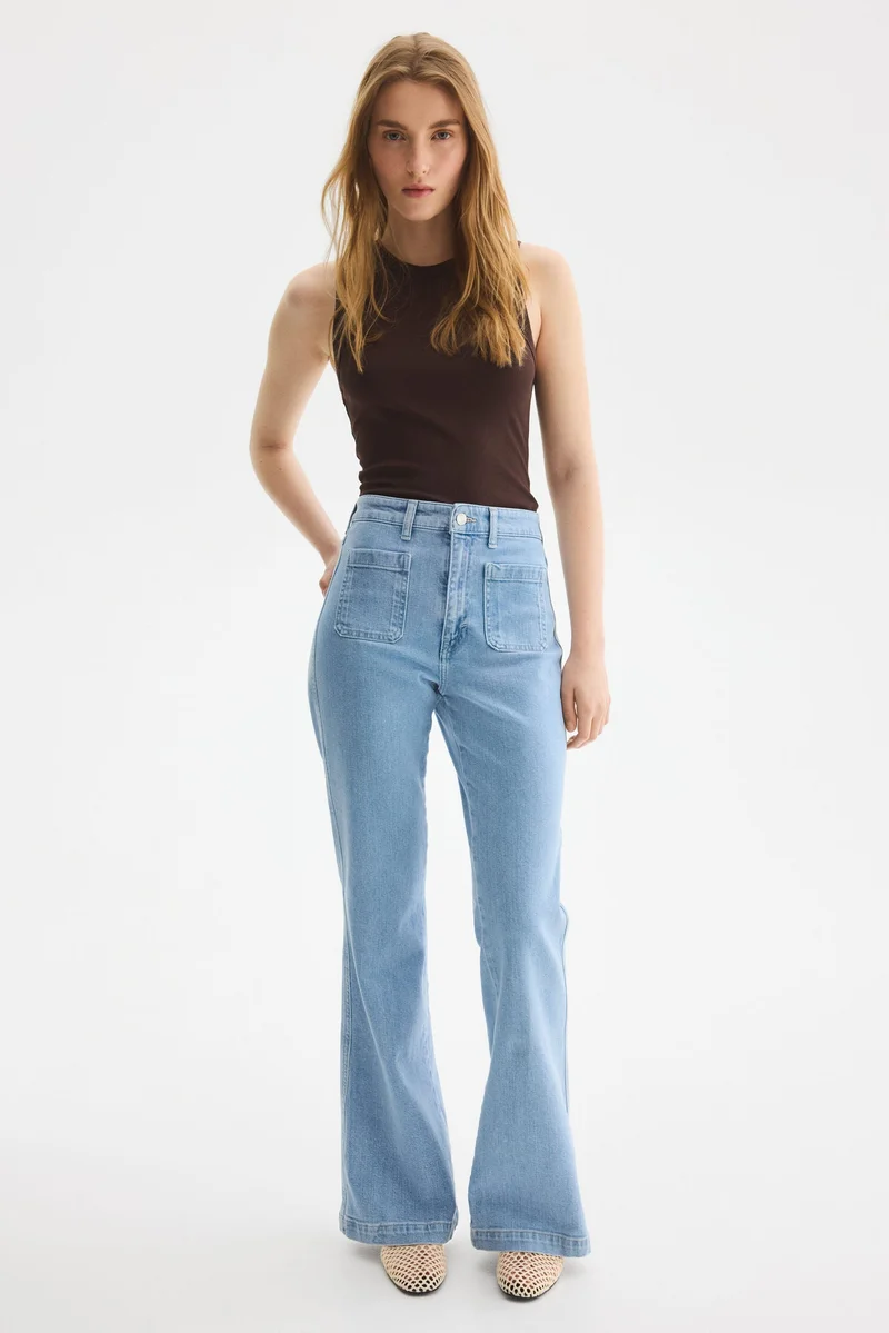 H&M Flared Ultra High Jeans