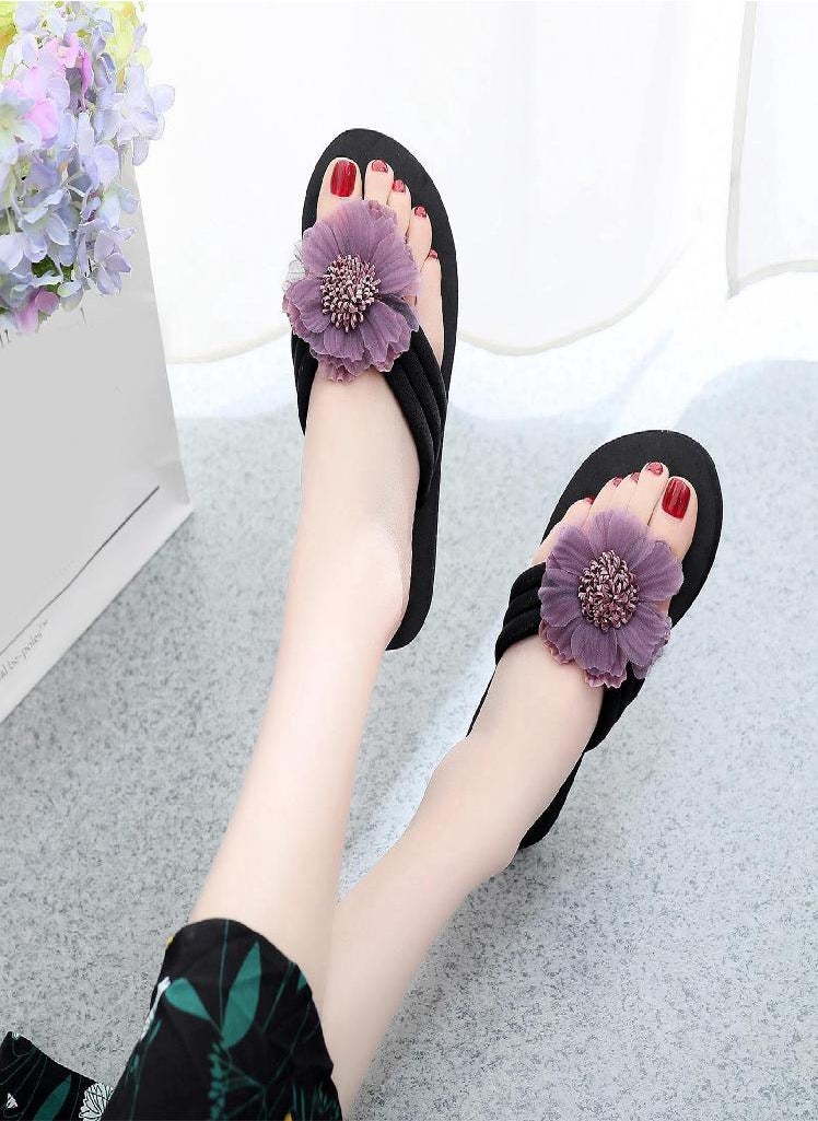 Eckek - Women Slippers Flower Beach Ladies Slippers Flip Flops Beach Shoes Sandals Slippers - Image 1