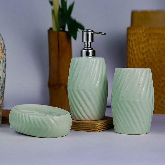 CERAMIC BATHROOM ACCESSORIES SET FOR UTILITY AND BATHROOM DECOR LIQUID SOAP DISPENSER SOAP TRAY TOOTHBRUSH HOLDER LIGHT GREEN NWR_40