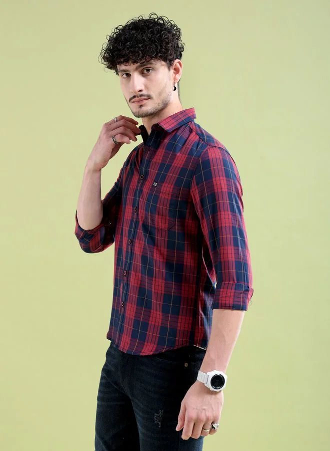 The Indian Garage Co Men Regular Fit Checkered Full Sleeves Cutaway Collar Casual Shirt