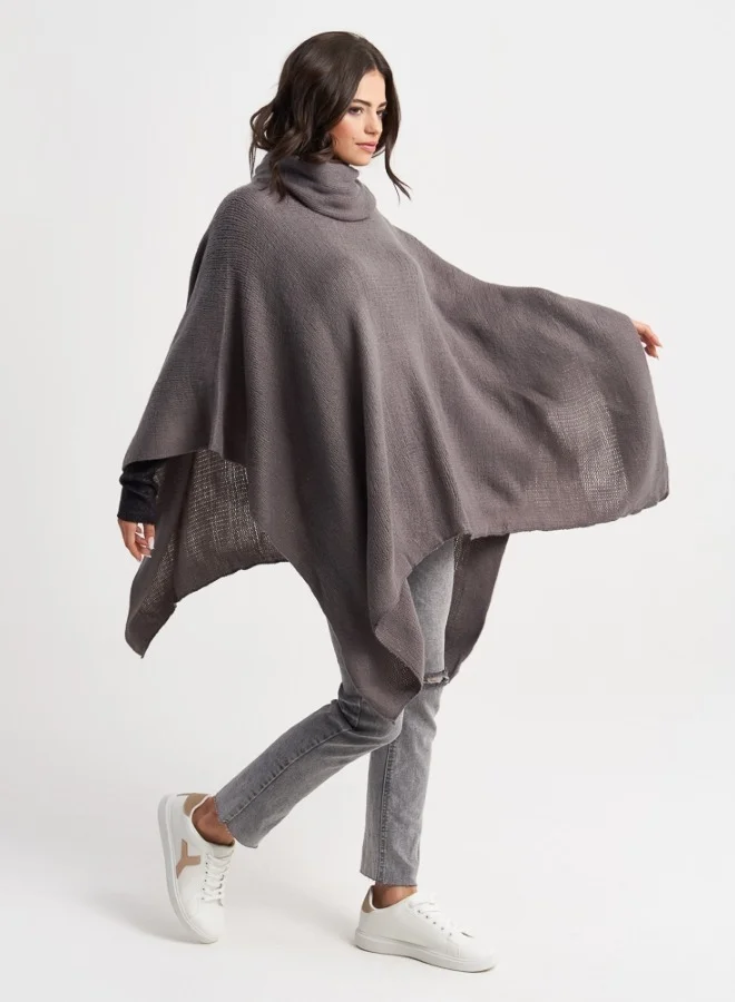 هايليز Cozy Gray Knit Poncho with Cowl Neck