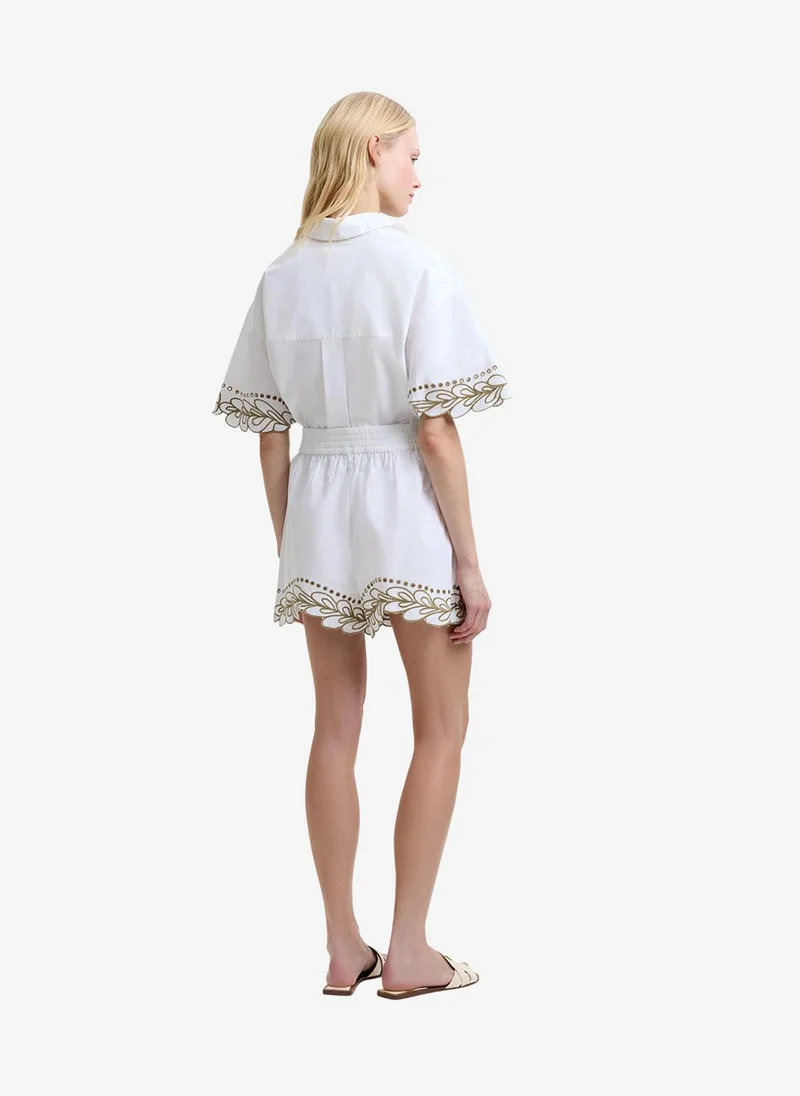 فرنش كونكشن Women's Alissa Cotton Embroidered Trim White Shorts
