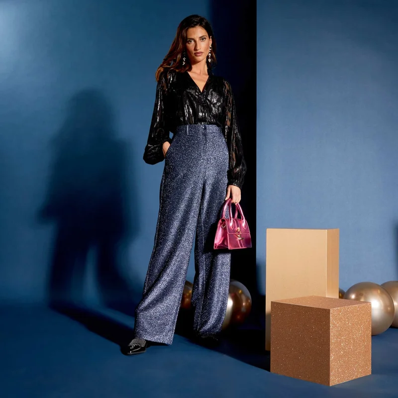 Kiabi Iridescent Buttoned Blouse With V-Neck Black