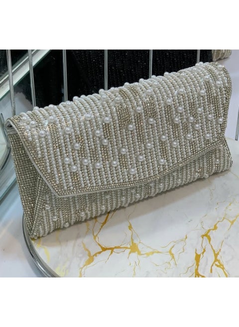 Women's Silver Evening Bag – Elegant Clutch for Parties & Special Occasions – Spacious Crossbody Purse with Long Chain – Stylish Handbag for Women