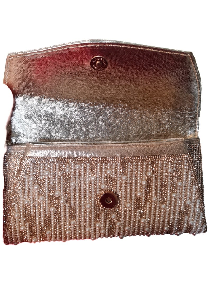 شنطة سوارية حريمي فضي أنيقة للمناسبات والسهرات – شنطة كروس بحجم واسع وخامة فاخرة – حقيبة يد نسائية شيك تناسب جميع الإطلالات - Image 5