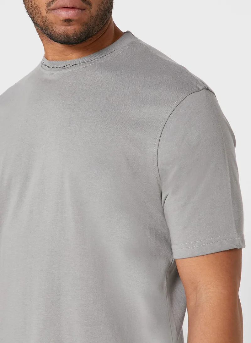 Mennace Essential Crew Neck T-Shirt