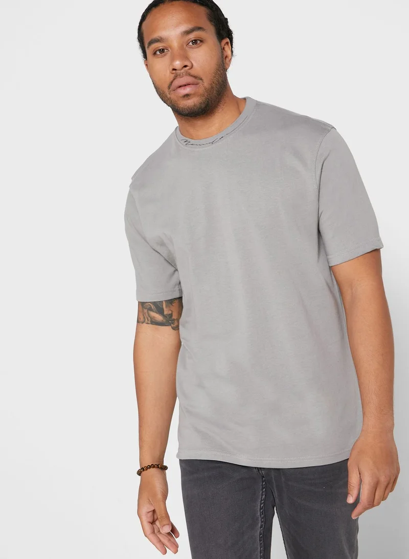 Mennace Essential Crew Neck T-Shirt