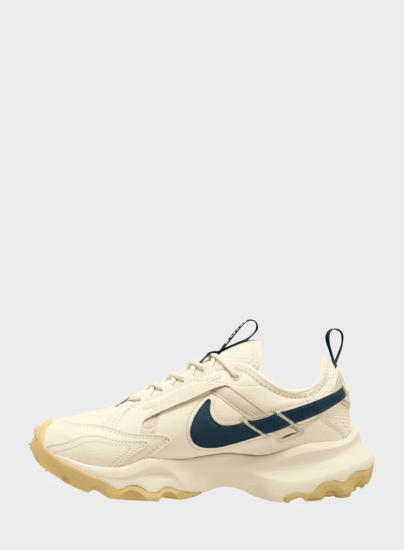 Nike Tc 7900