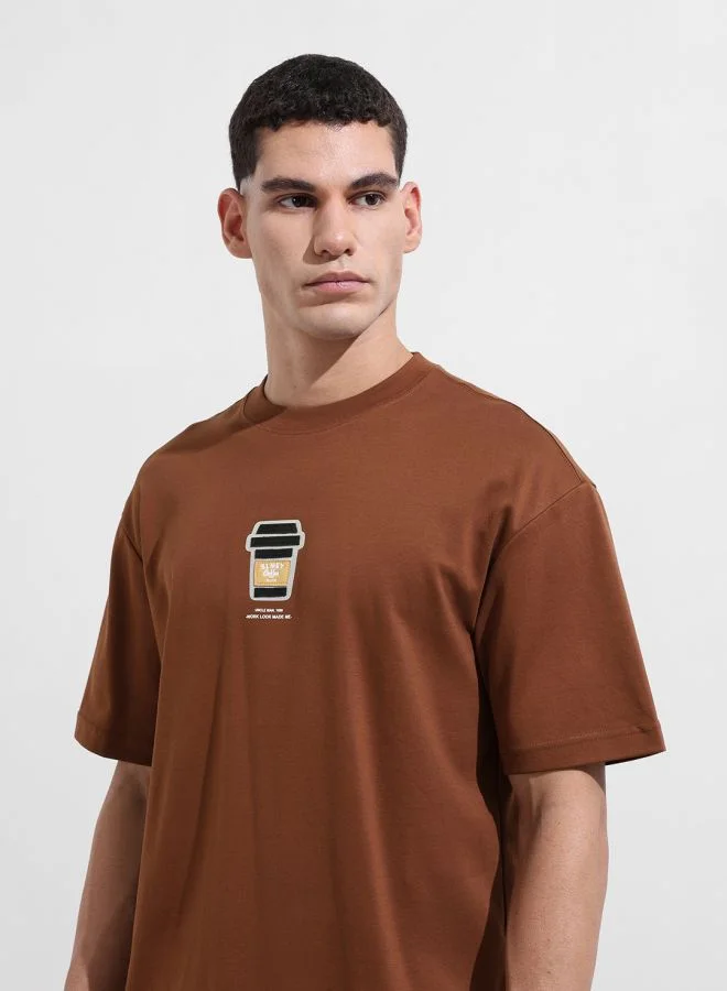 شركة المرآب الهندية Men Relaxed Fit Embroidered Crew Neck Half Sleeves T-Shirt