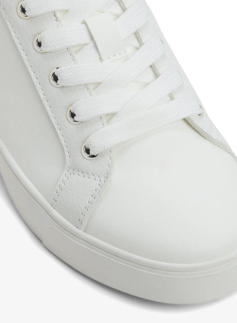 CALL IT SPRING Tarynn Low Top Sneakers