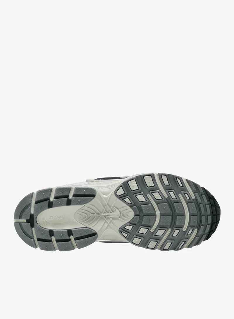 Nike V5 Runner