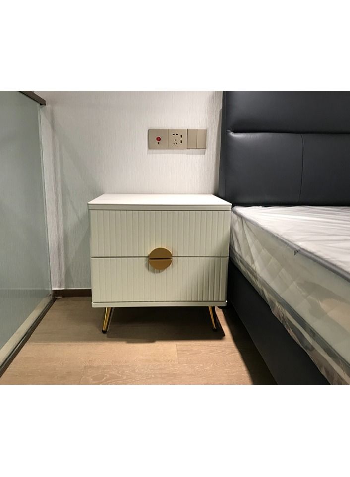 أيه دابليو دي منضدة بجانب السرير من الخشب الصلب مع أرجل معدنية من الحديد، طاولة جانبية بتصميم كلاسيكي, لغرفة النوم والمكتب وغرفة المعيشة. 50 ارتفاعًا × 50 عرضًا × 40 عمق سم. - Image 2