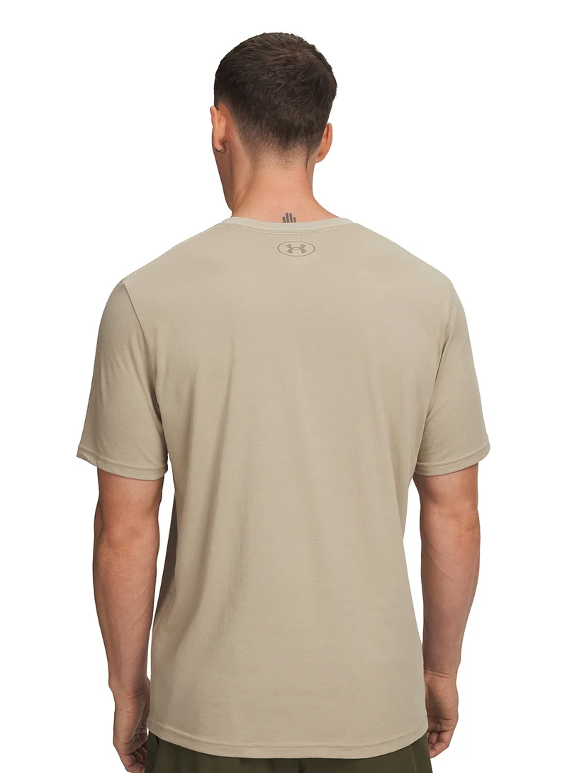 UNDER ARMOUR Left Chest Logo T-Shirt