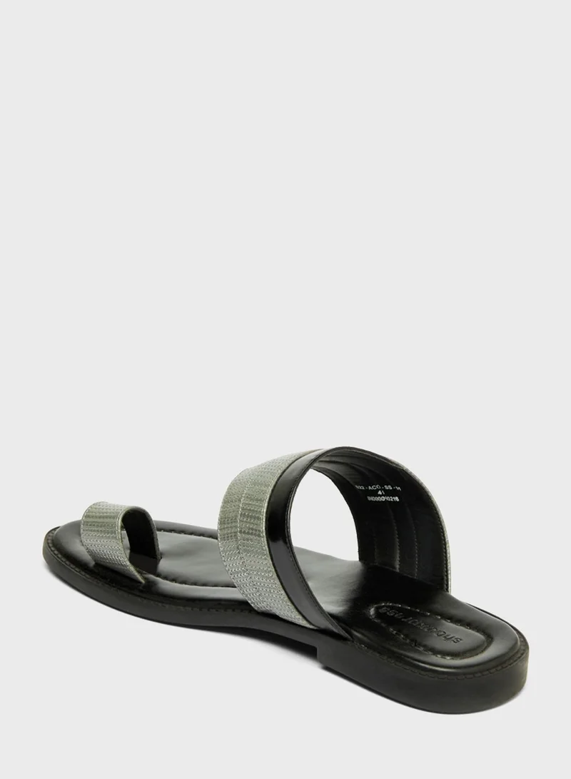 shoexpress Toe Ring Arabic Sandals