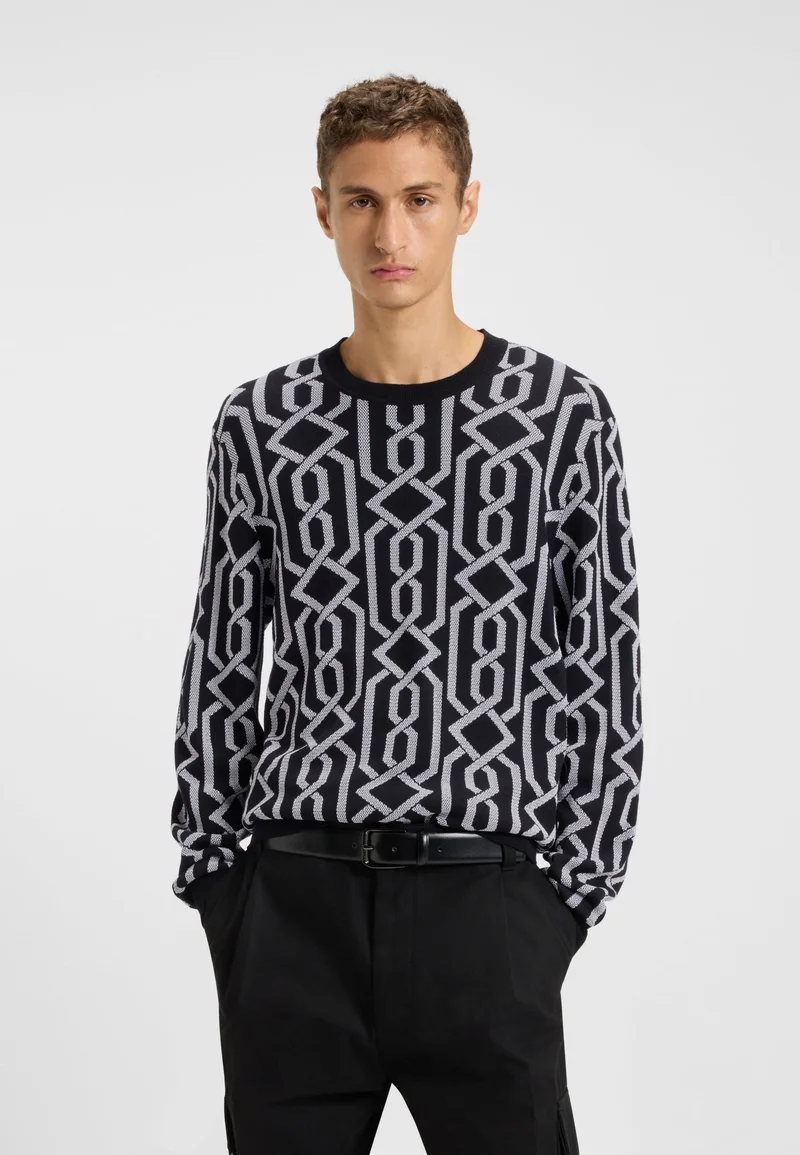 هوجو كنزة بقصة عادية بنقش جاكار