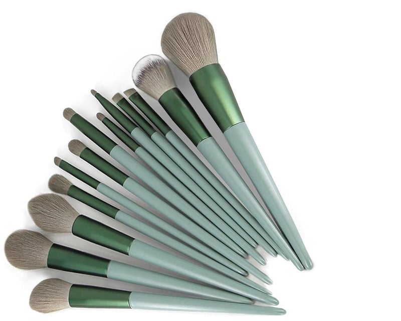 BIRZAR Professional Fix Plus 13pcs Makeup Brush Set Makeup Brushes Foundation Powder Eyeshadow Eyebrow Brush Set Celebrity Cosmetic Tool Brush with Green Bag Synthetic Kabuki Compatible Tool Kit - Image 1