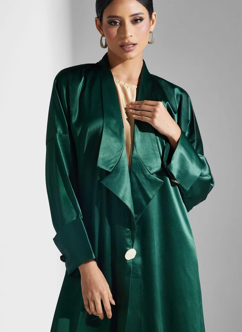 Meem by Mariyah Tiered Knitted Abaya