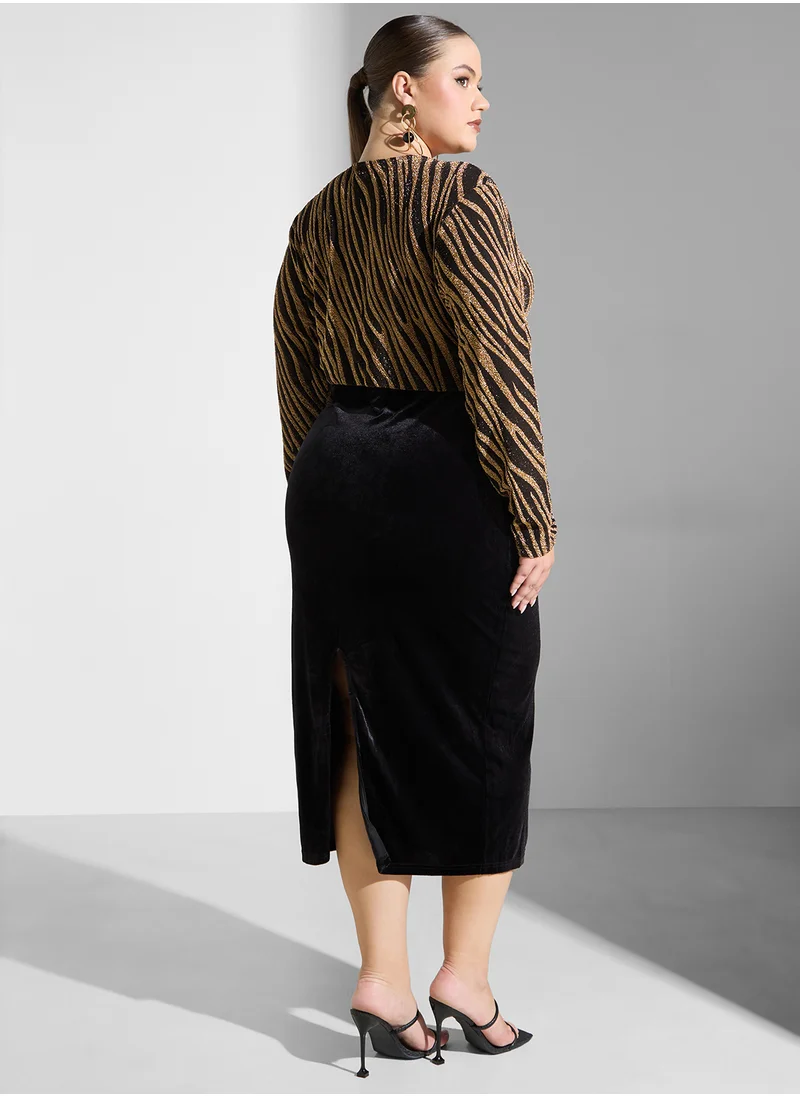 ايلا بلس Shimmer Print Bodycon Dress