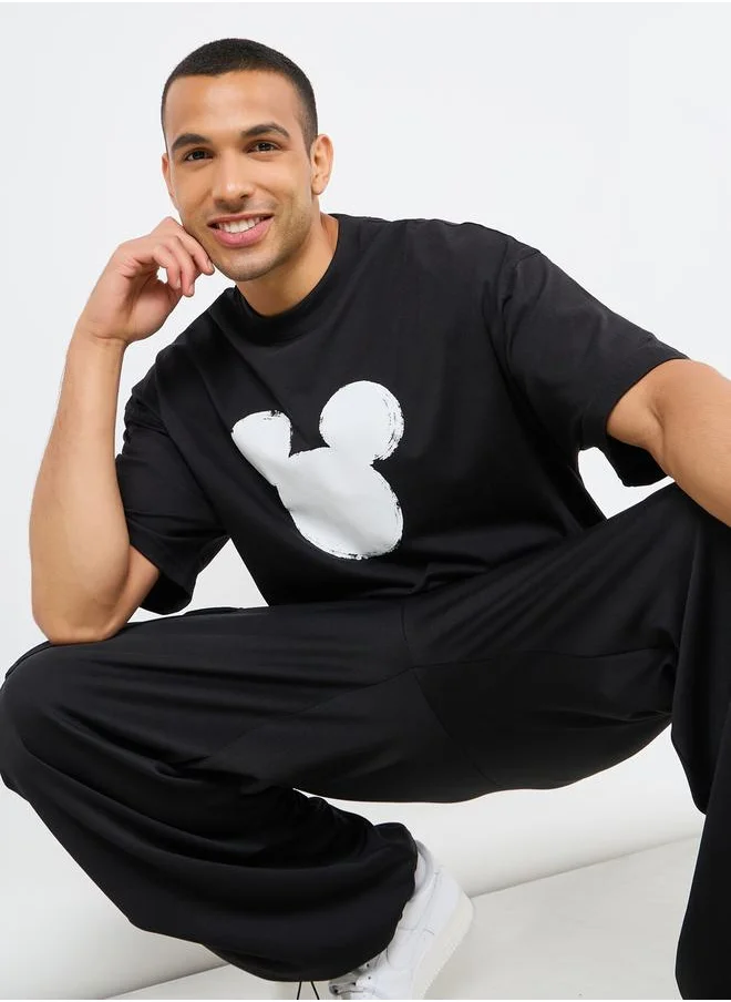 ستايلي Mickey Mouse Graphic Print Boxy Fit T-Shirt