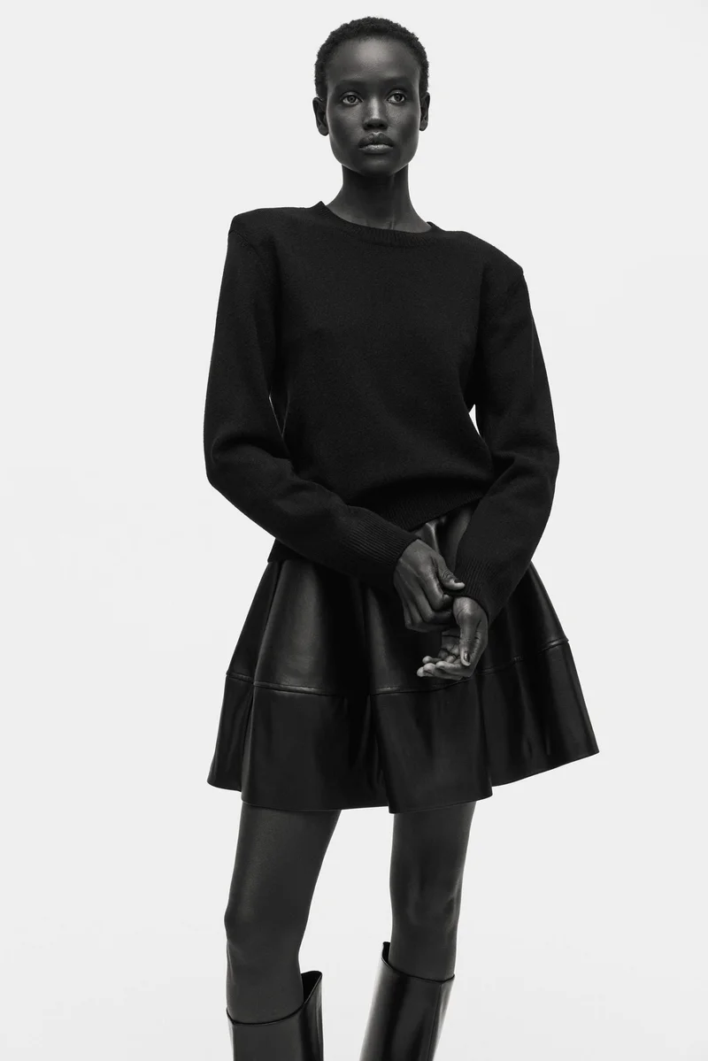 H&M Shoulder-pad jumper