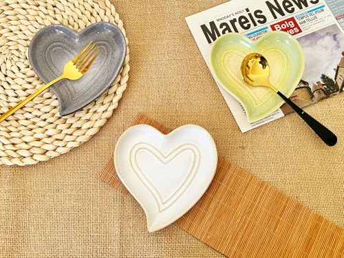 Rhobtyne Ceramic Spoon Rest for Stove Top, Heart Cute Spoon Rest for Kitchen Counter, Cooking Spoon Holder for Kitchen Counter, Utensil Rest Spatula Rest Ladle Holder Tong Rest (Retro White) - Image 3
