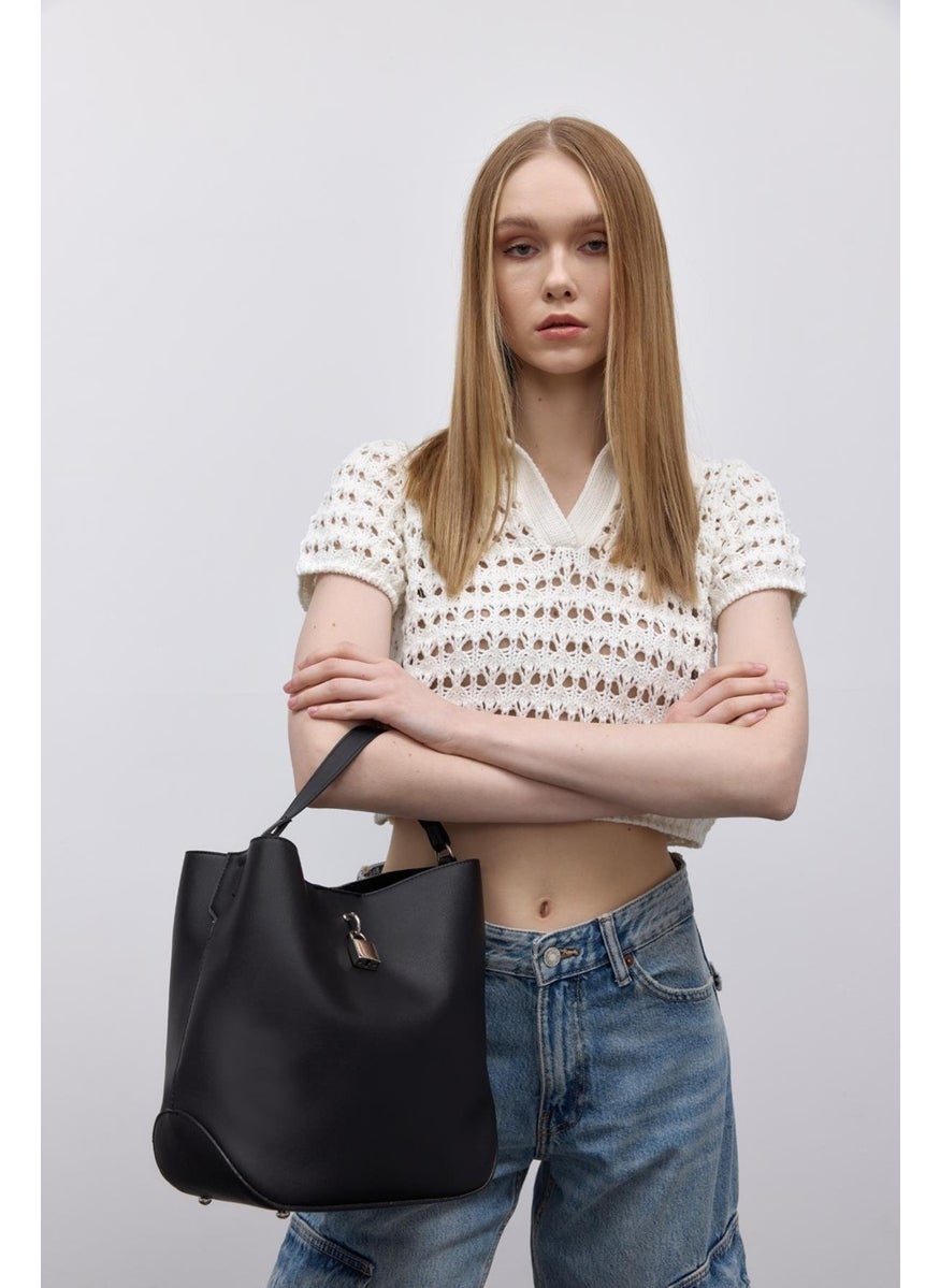 Shule Bags حقيبة يد وكتف قابلة للقفل جيمس سوداء  - Image 2