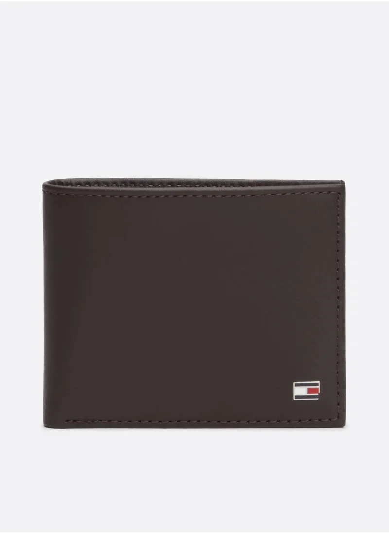 TOMMY HILFIGER Men's Small Bifold Wallet - Leather, Brown