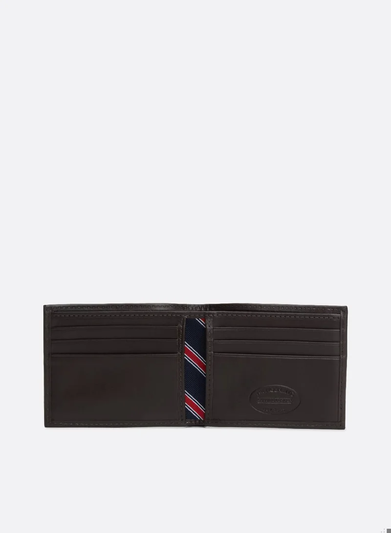 TOMMY HILFIGER Men's Small Bifold Wallet - Leather, Brown