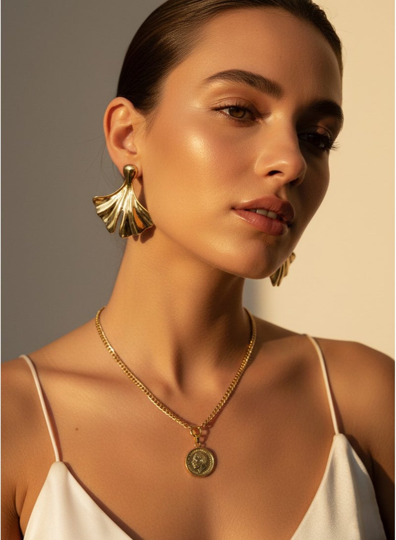 Julia Store Antique 18K Gold Plated Stainless Steel Coin Trendy Luxury Aesthetic Exquisite Vintage Old Style Trendy Dainty Delicate Chain Pendant Necklace Jewelry Gift for Women - Image 5