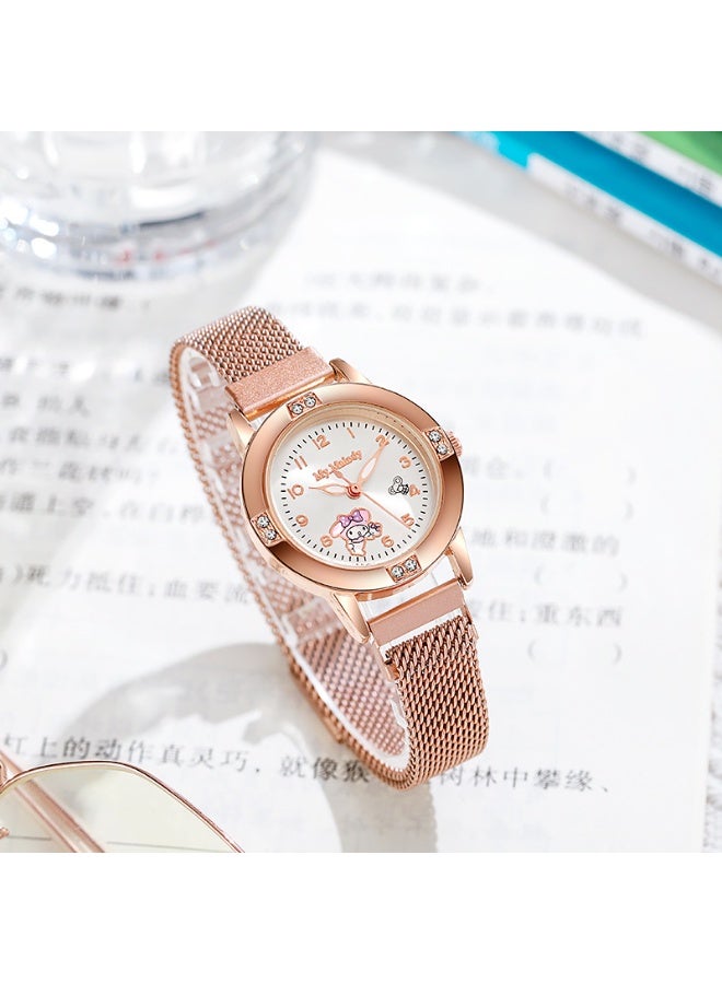 هالو كيتي ساعة Hello Kitty من سبائك الذهب الوردي للفتيات - ساعة يد كوارتز مقاومة للماء مع لمسات كريستالية لامعة، وتصميم ميناء على شكل قطة لطيفة، هدية عصرية/للاستخدام الشخصي - Image 4