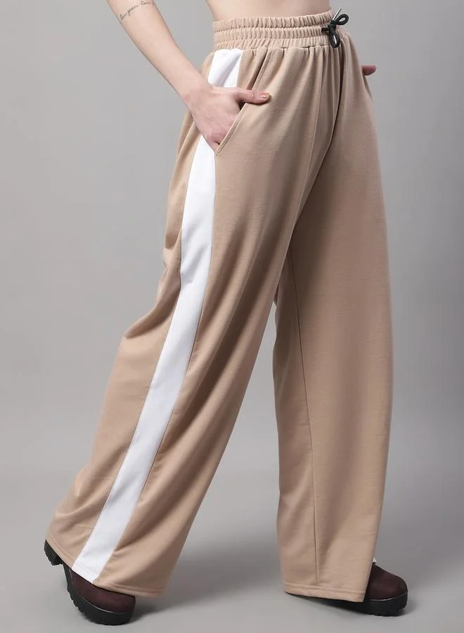 ستايلي Beige Wide Leg Joggers with Side Stripe By Door74
