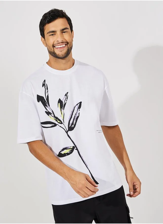 ستايلي Graphic Print Oversized Cotton Rich T-Shirt