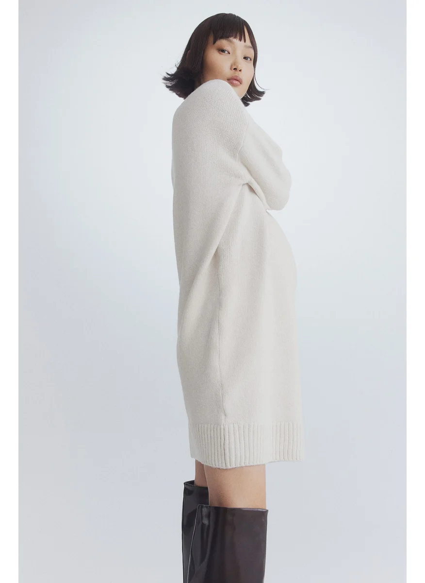 H&M Mama Knitted Dress