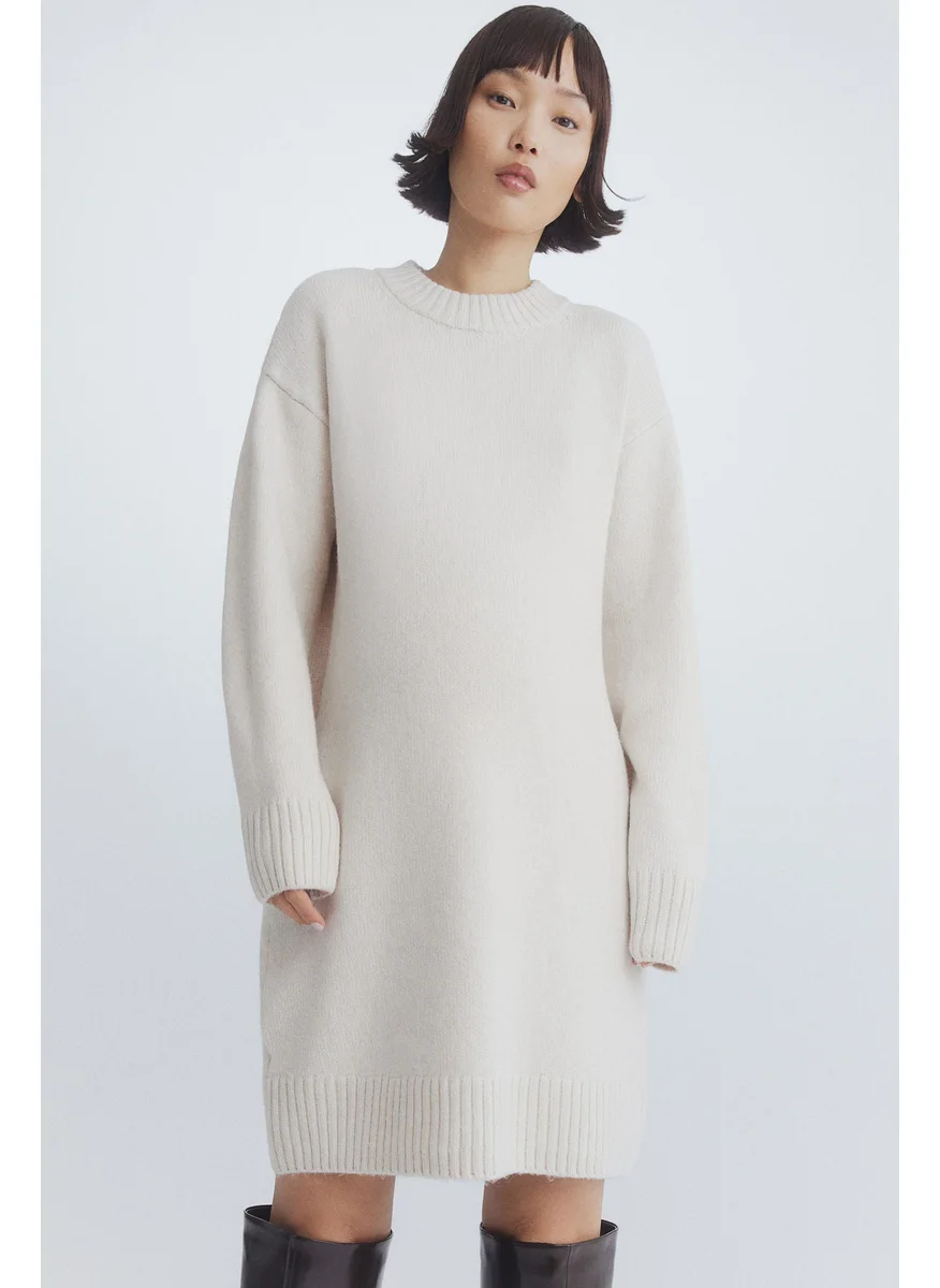 H&M Mama Knitted Dress