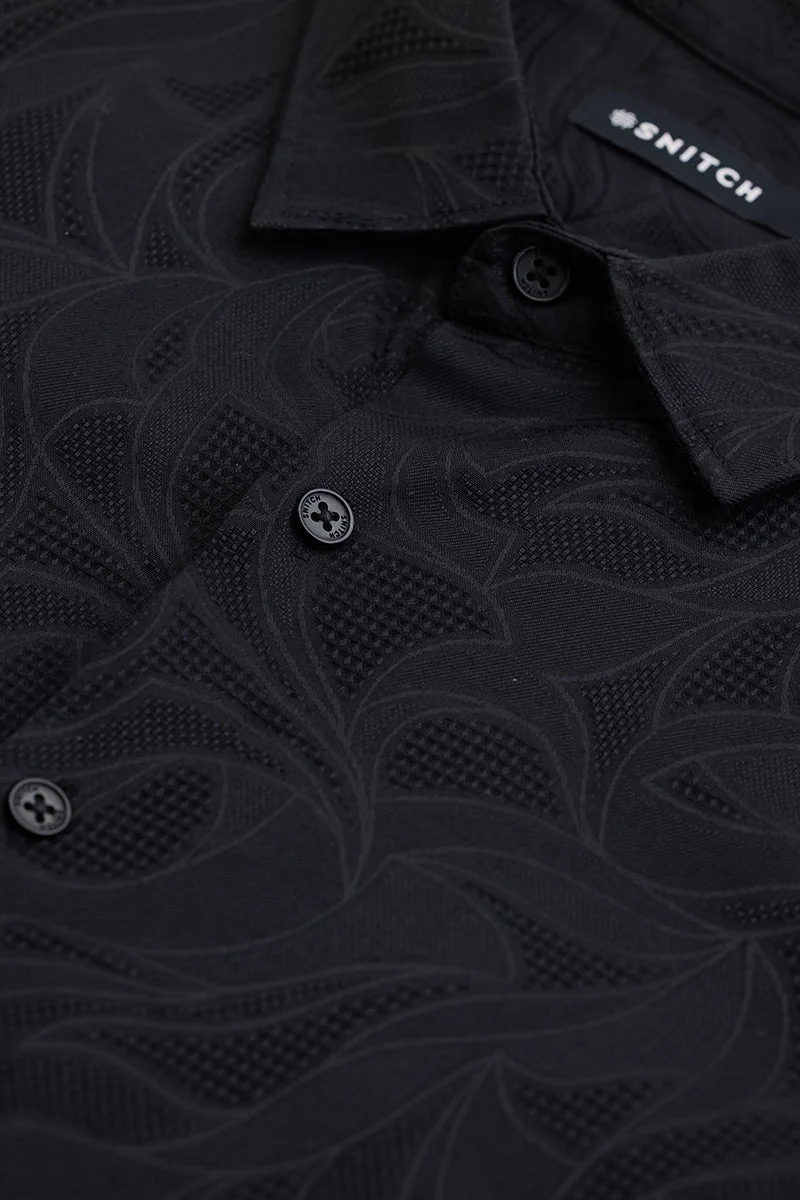 سنيتش Black Textured Long Sleeve Slim Fit Formal Shirt