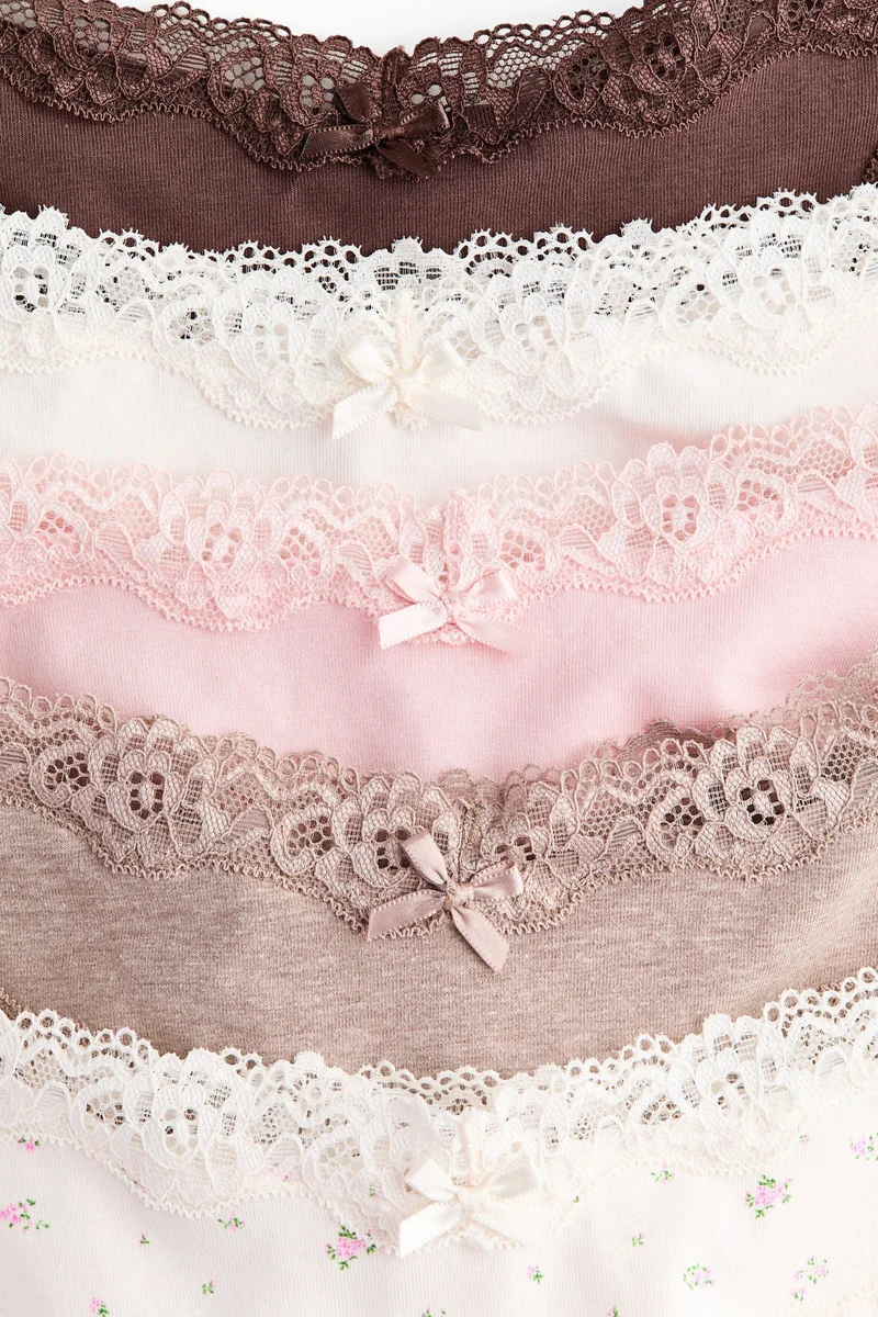 اتش اند ام سروال بقصّة برازيلية من القطن والدانتيل - عبوة من 5 قطع