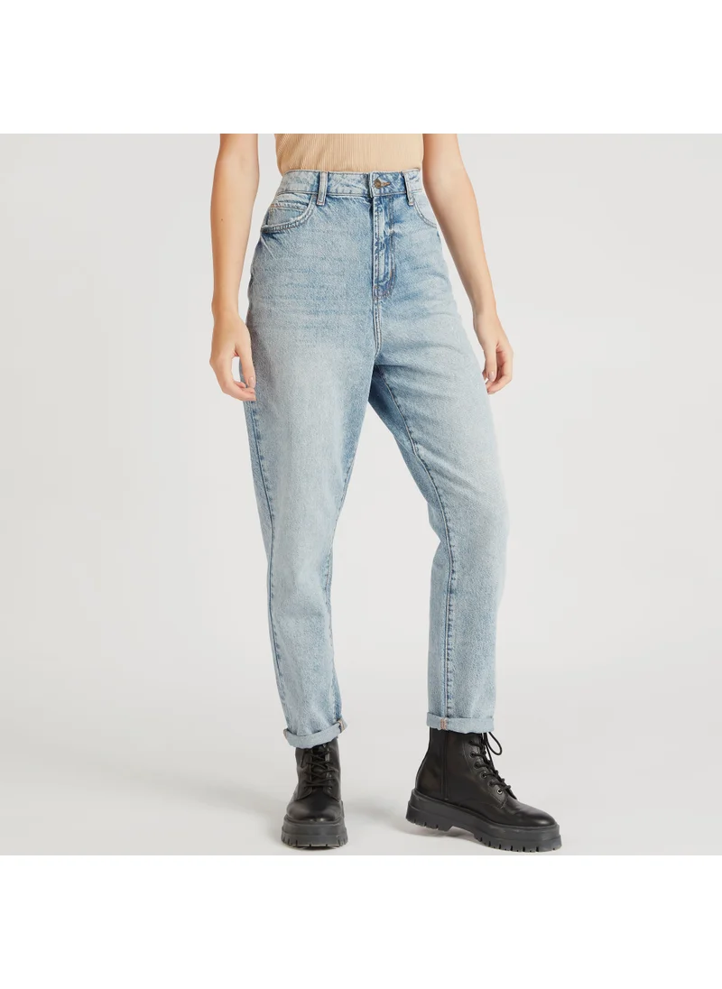 Lee Cooper Lee Cooper Solid Denim Jeans with Button Closure and Pockets
