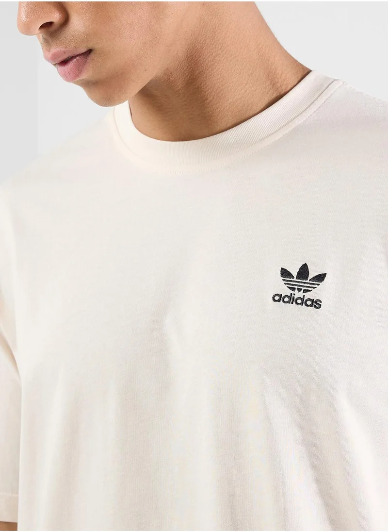 اديداس اوريجينالز Trefoil Essentail T-Shirt