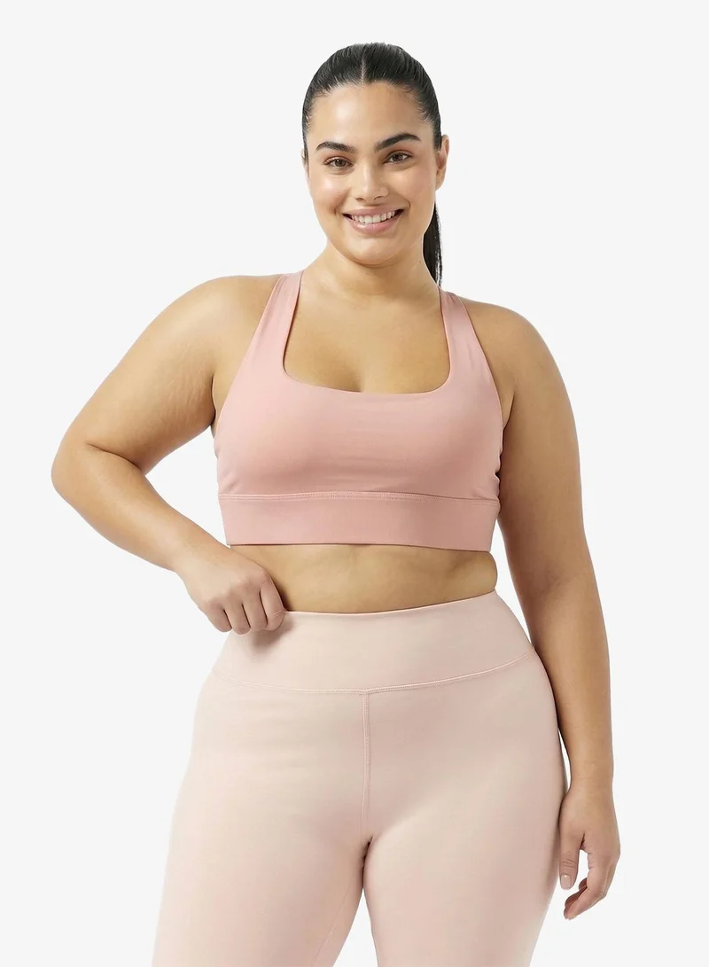 فورورد حمالة صدر رياضية داعمة متوسطة من   بتصميم متقاطع خلفي