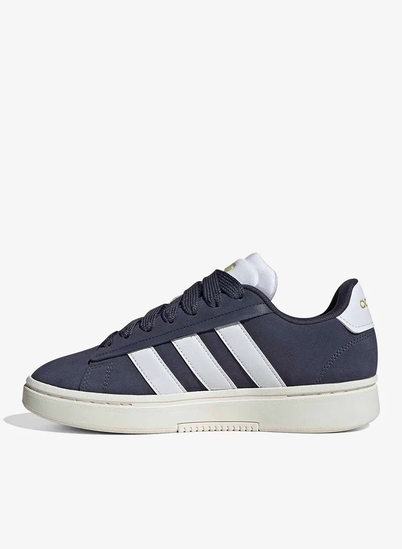 adidas جراند كورت ألفا ٠٠س