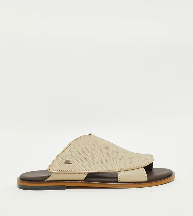 الدو Textured Arabic Sandals