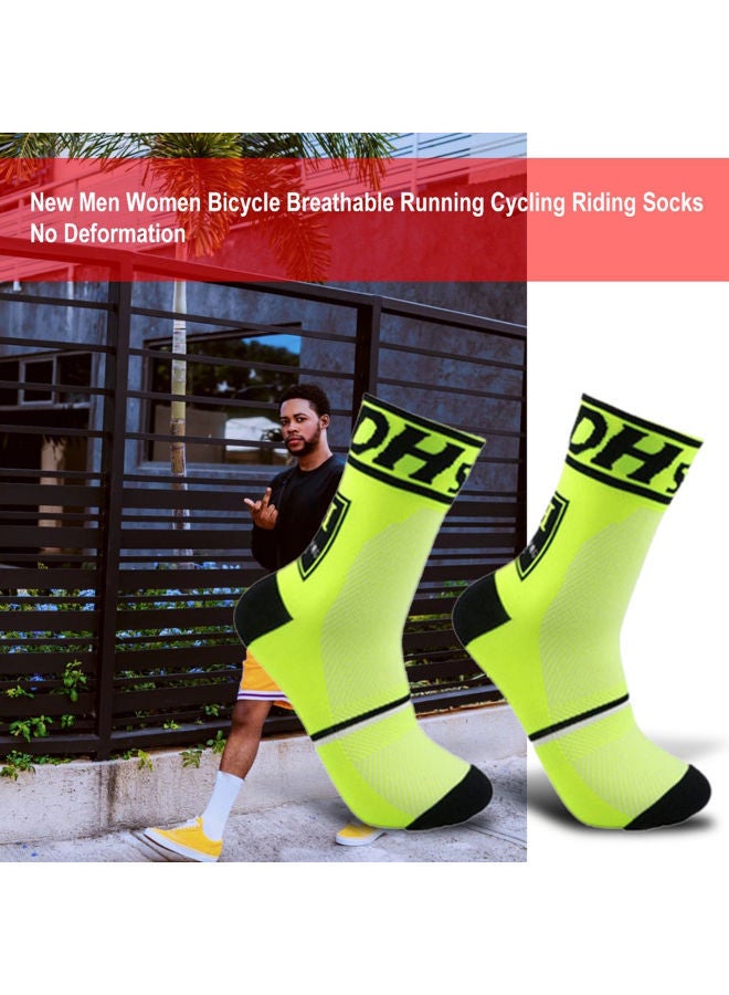 NIBEMINENT Pair Of Breathable Cycle Riding Socks - Image 2