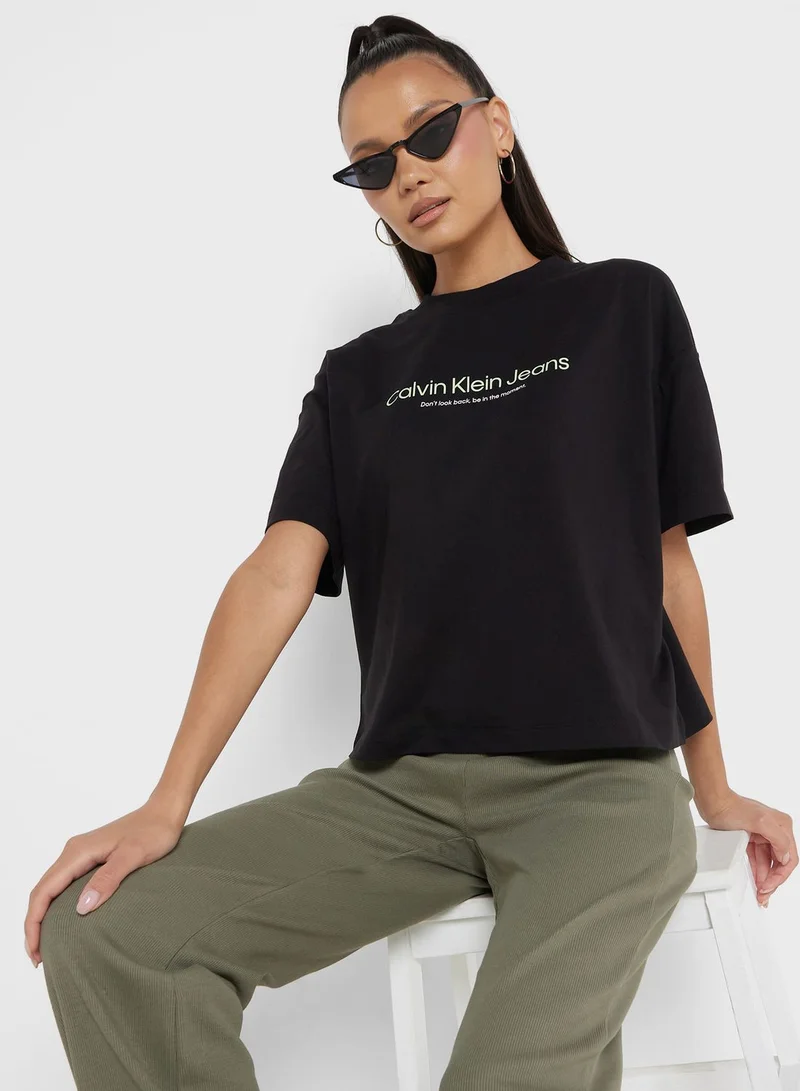 Calvin Klein Jeans Crew Neck Relaxed Graphic T-Shirt